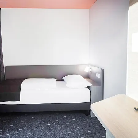 Hotel B&B Hotel Dessau