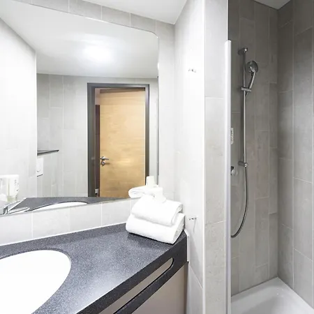 B&B Hotel Dessau 3*