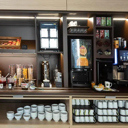B&B Hotel Dessau 3*