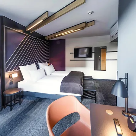 B&B Hotel Dessau 3*
