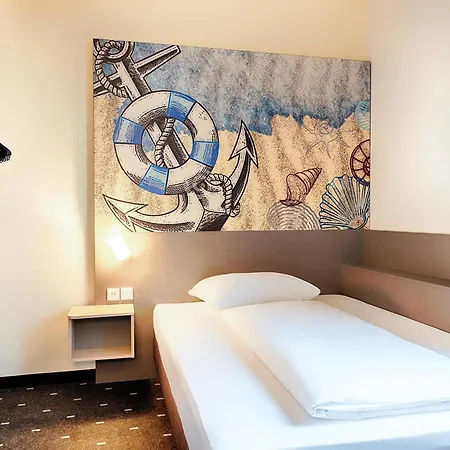 B&B Hotel Dessau Hotel