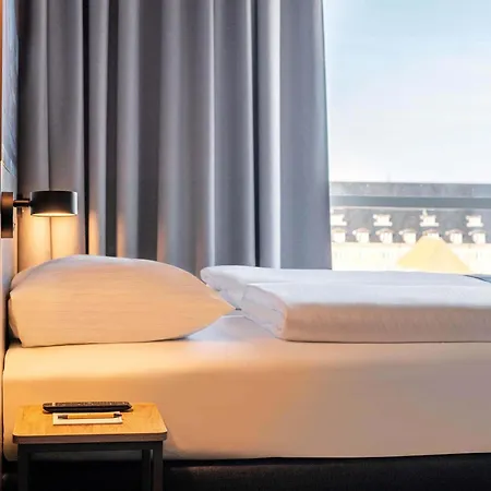 מלון B&B Hotel Dessau 3*